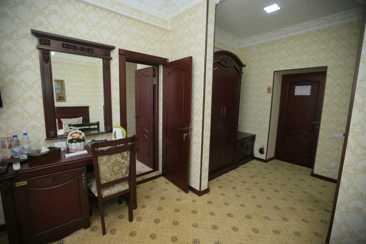 Asia Hotel Фергана Екстер'єр фото