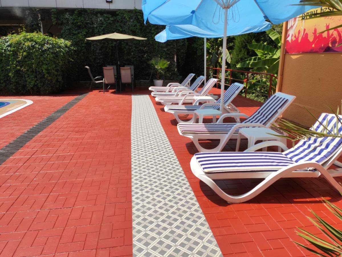 Asia Hotel Фергана Екстер'єр фото